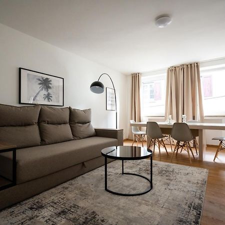Old Town Apartment 2 Rooms/Baths Düsseldorf Dış mekan fotoğraf